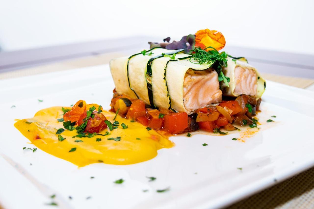 Habana Hotel Y Restaurante Higuey Dış mekan fotoğraf
