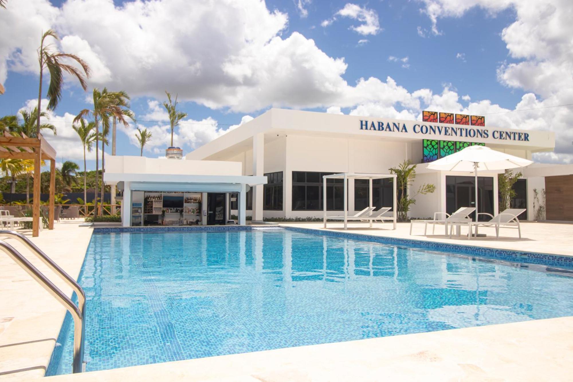Habana Hotel Y Restaurante Higuey Dış mekan fotoğraf