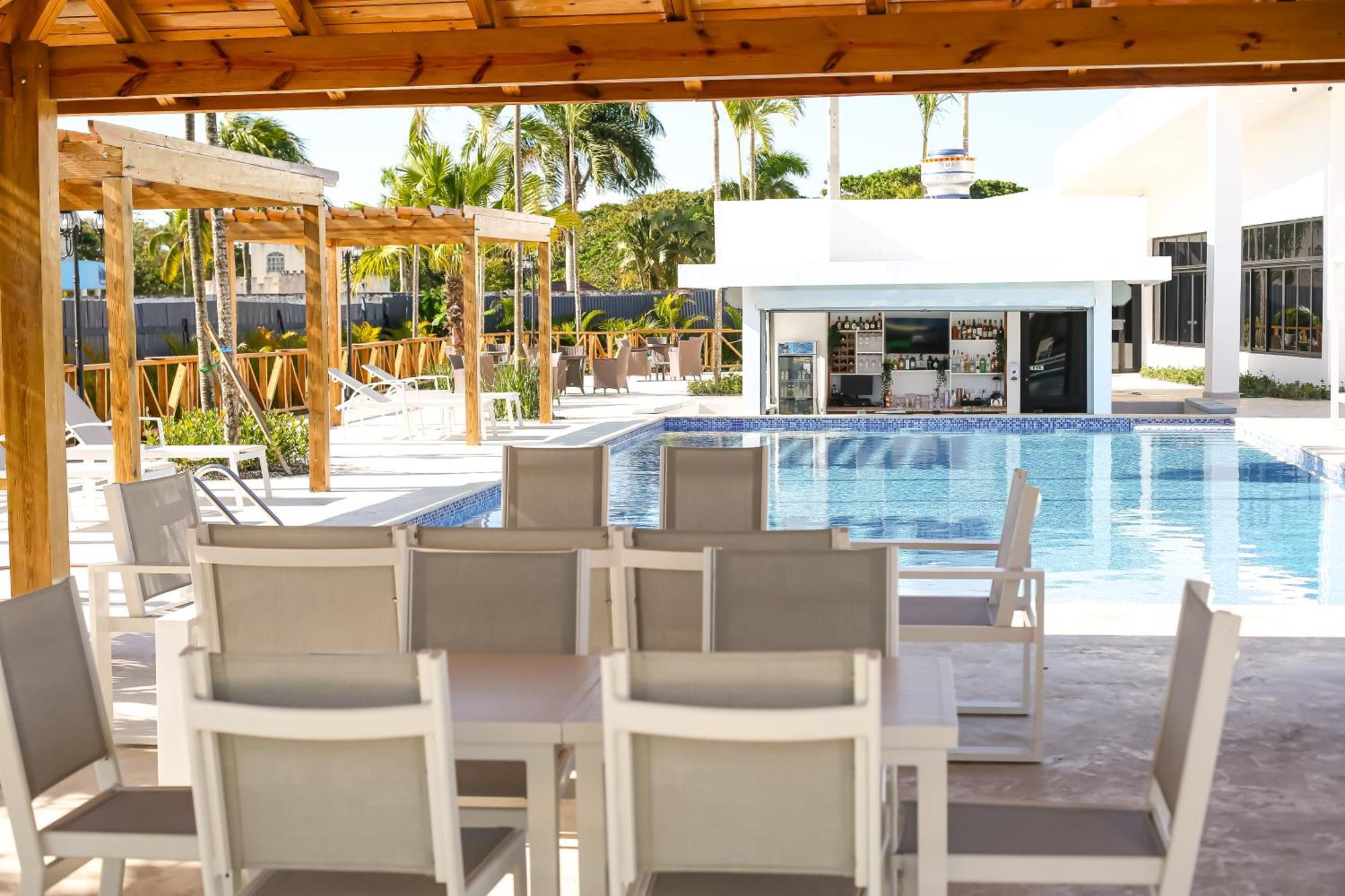 Habana Hotel Y Restaurante Higuey Dış mekan fotoğraf